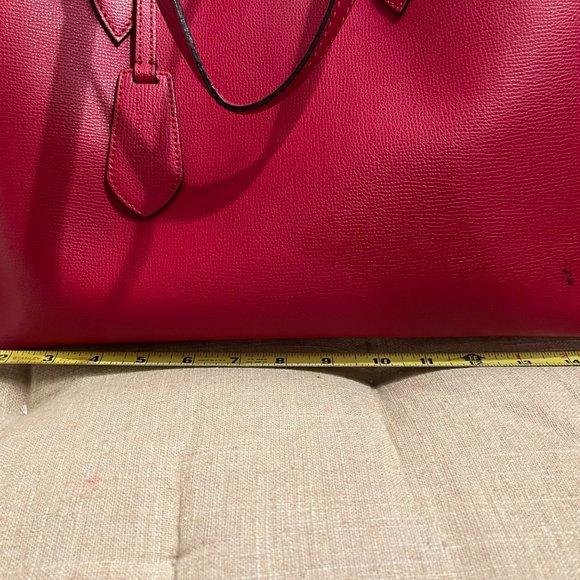 Burberry Leather Tote (Reversible) - Picture 10 of 15